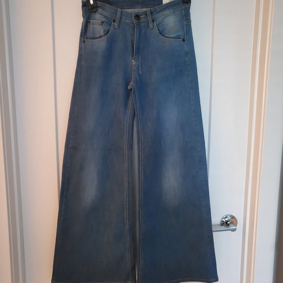 18th Amendment Denim - 18th Amendment Colbert 70's Flair Jeans